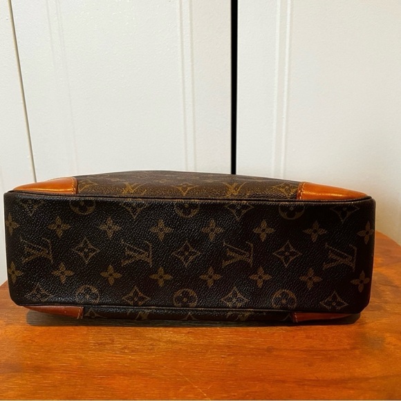Vintage Louis Vuitton Monogram Boulogne Bag - Picture 10 of 16